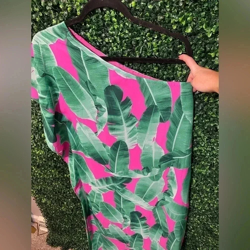 Buddy Love | Major Flair Maxi Dress in Palm Leaf Green - Size Small - Picture 6 of 10